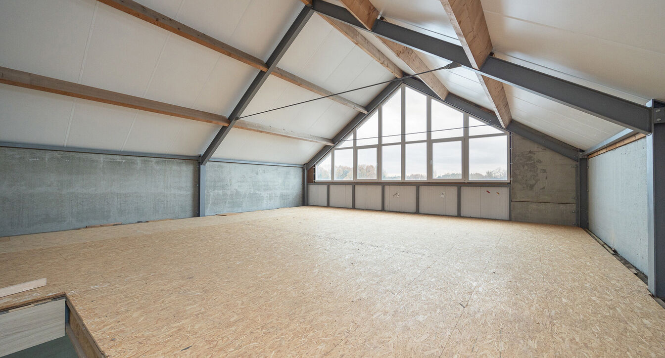 Industrieel gebouw te koop in Mol