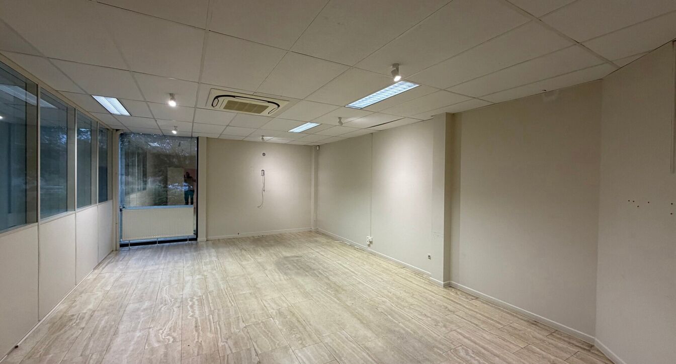 Kantoorgebouw te huur in Turnhout