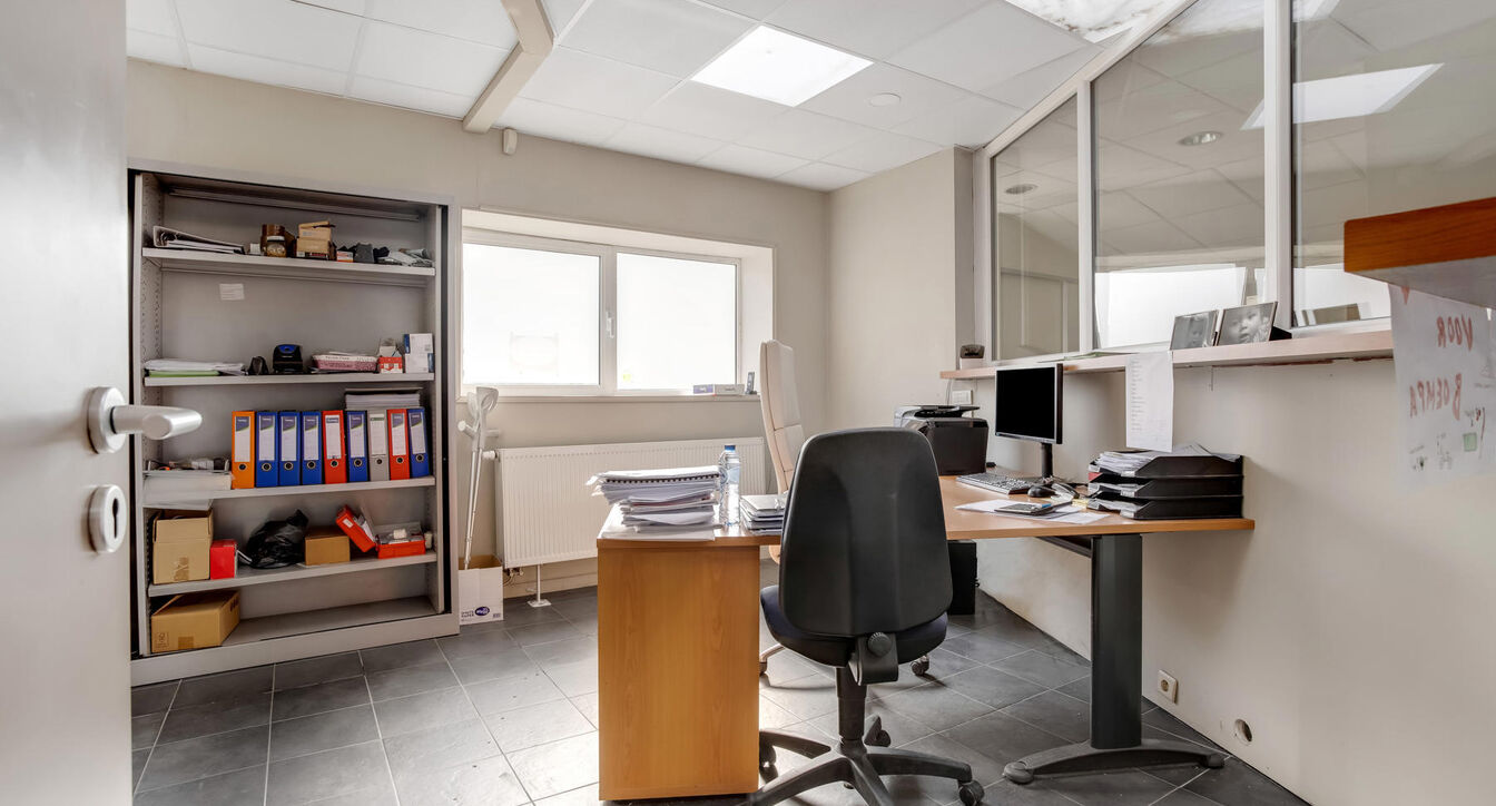 Kantoren & magazijn te huur in Turnhout