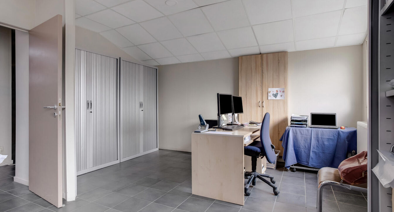 Kantoren & magazijn te huur in Turnhout
