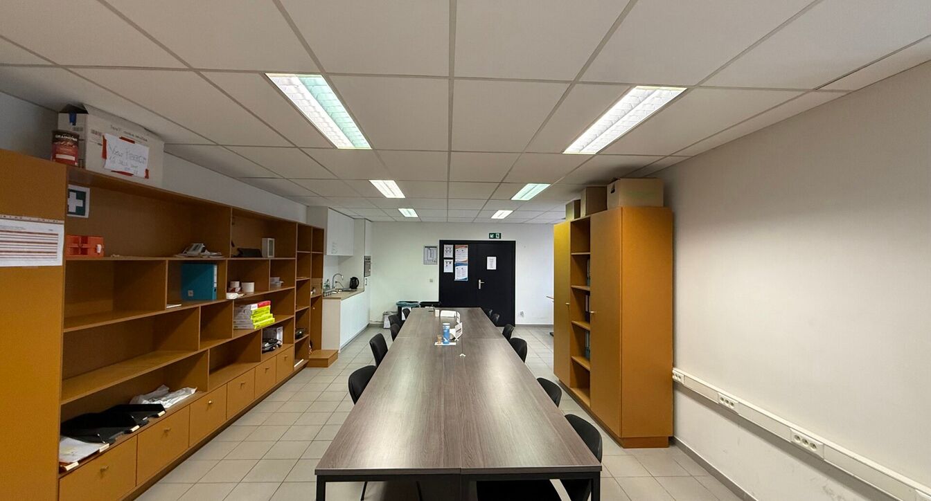 Kantoren & magazijn te huur in Turnhout