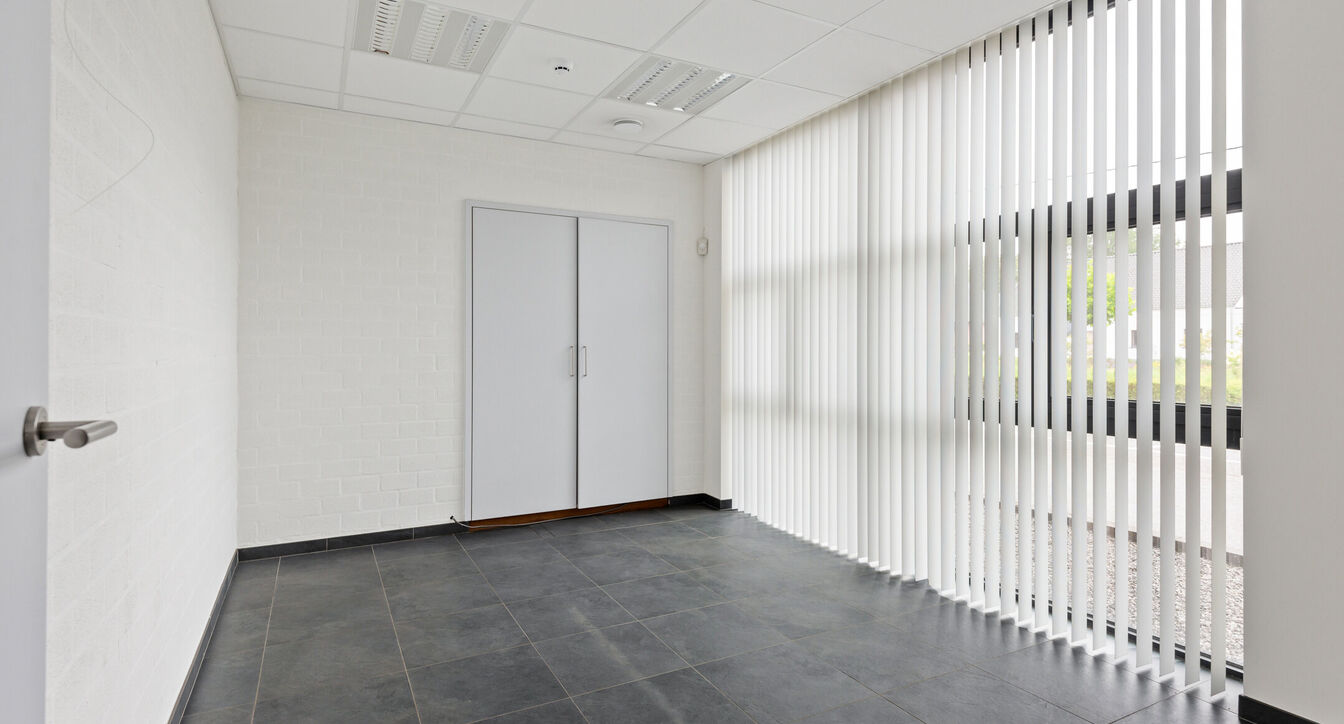 Kmo-unit te huur in Dessel