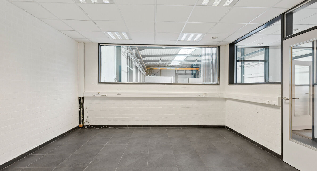Kmo-unit te huur in Dessel