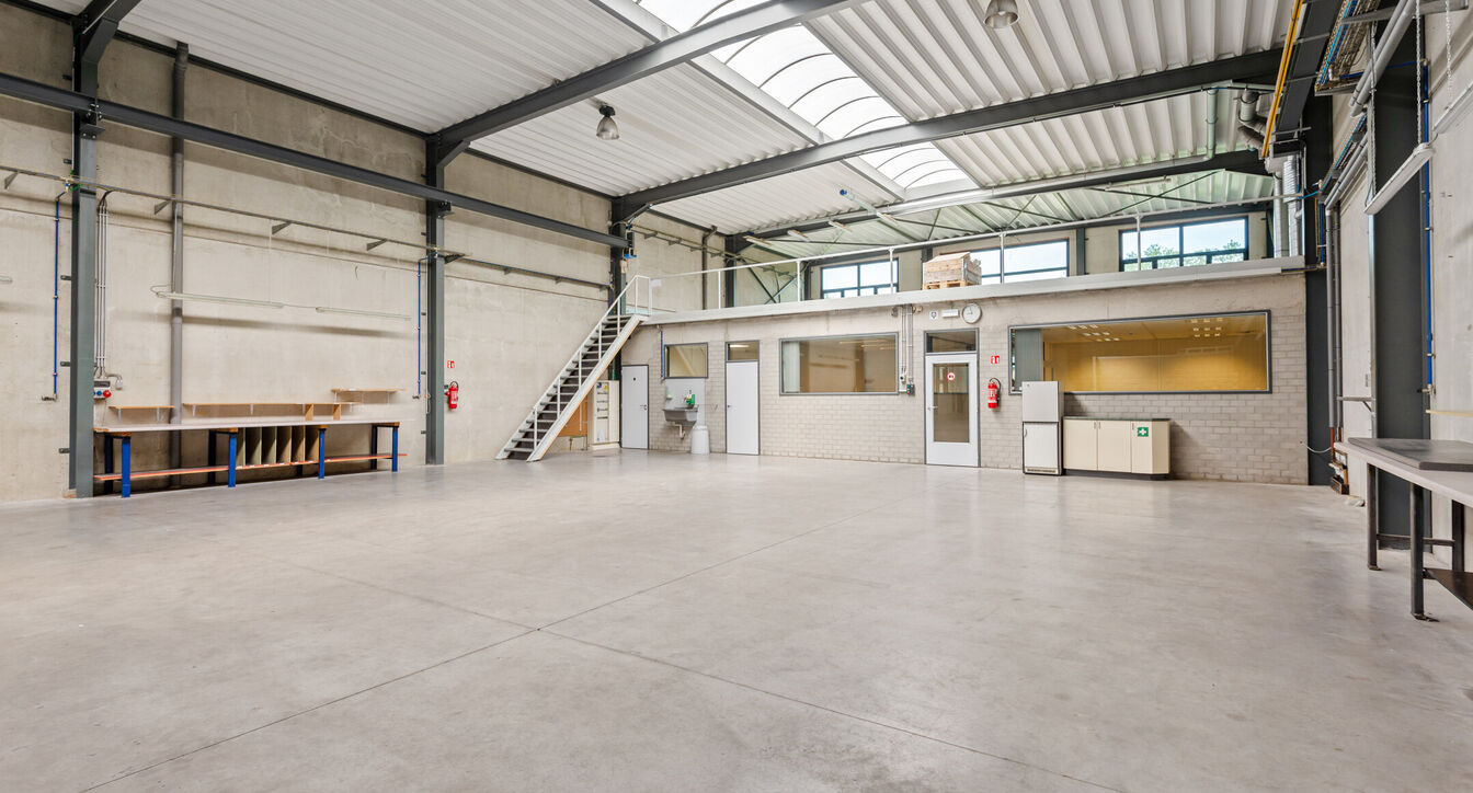 Kmo-unit te huur in Dessel