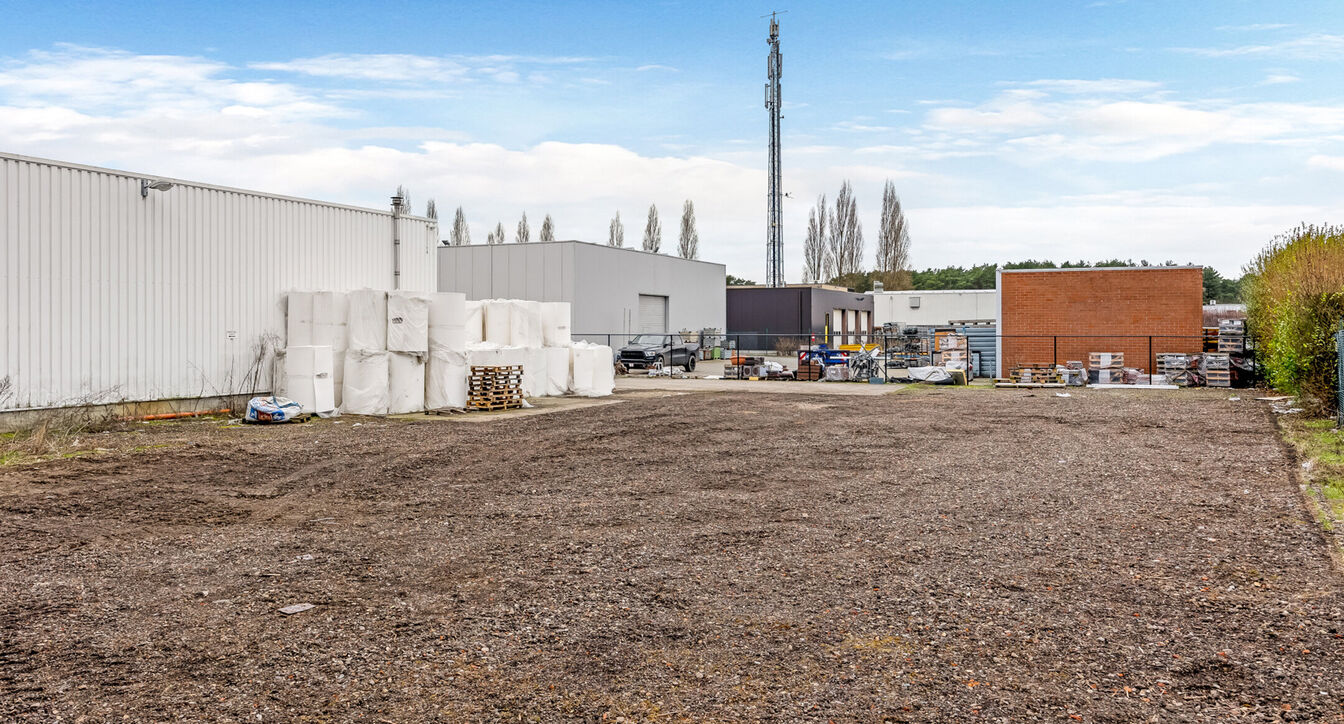 Kmo-unit te huur in Mol