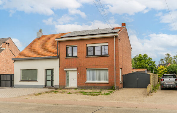 Eengezinswoning te koop in Beerse