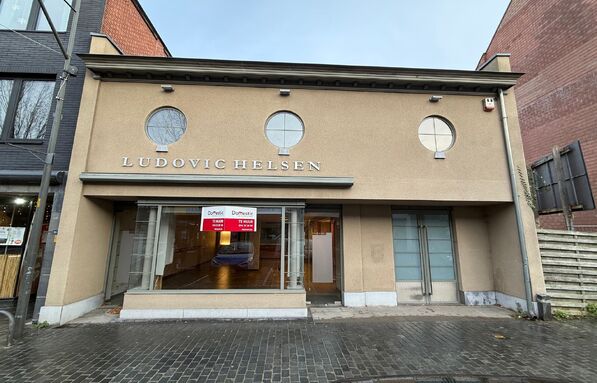 Gebouw voor gemengd gebruik te huur in Mol