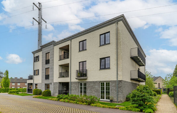 Gelijkvloerse verdieping te huur in Vosselaar