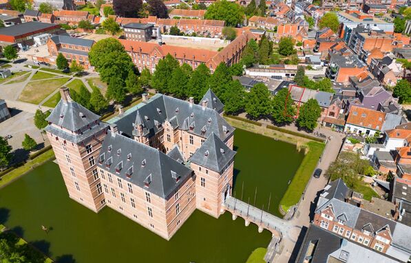 Herenhuis te koop in Turnhout