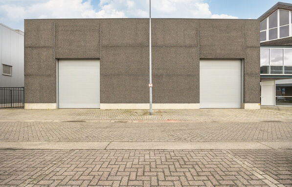 Industrieel gebouw te koop in Mol
