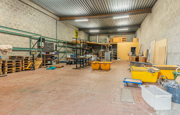Kmo-unit te koop in Mol