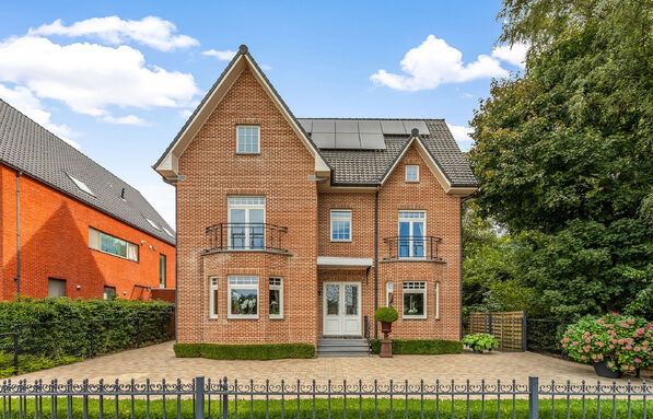 Villa te koop in Dessel